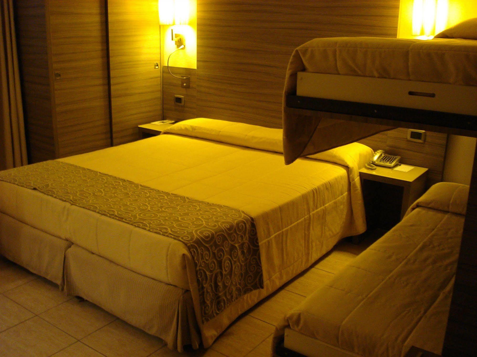 Morrisson Exclusive Rooms Roma Eksteriør bilde