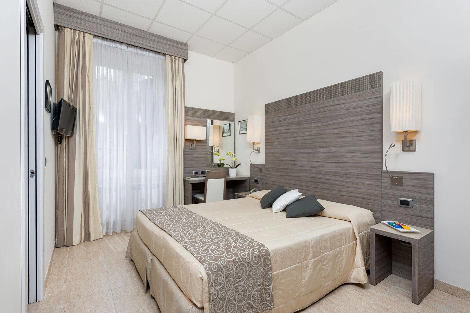 Morrisson Exclusive Rooms Roma Eksteriør bilde